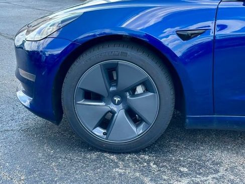 Used 2023 Tesla Model 3 Standard Range RWD image 8