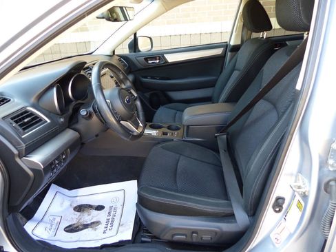 Used 2018 Subaru Outback 2.5i Premium AWD/4WD image 20