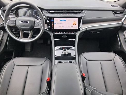 New 2026 Jeep Grand Cherokee Limited w/ Limited Altitude Package RWD image 14