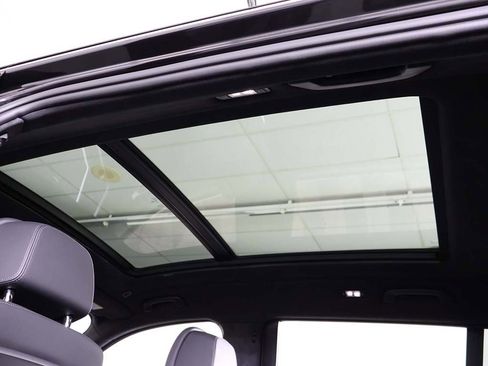 Used 2023 BMW X7 xDrive40i w/ M Sport Package image 26