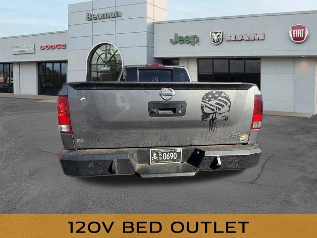Used 2014 Nissan Titan SV w/ SV Premium Utility Package AWD/4WD image 21