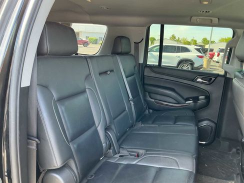 Used 2019 Chevrolet Suburban LT AWD/4WD image 24