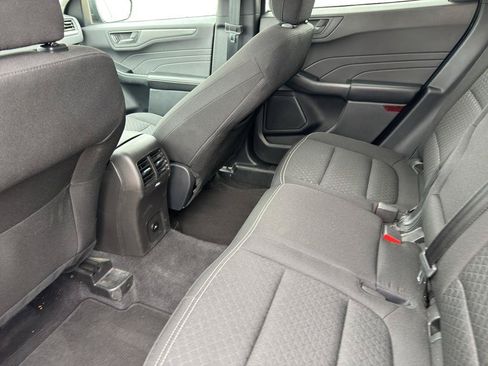 Used 2025 Ford Escape Active AWD/4WD image 13
