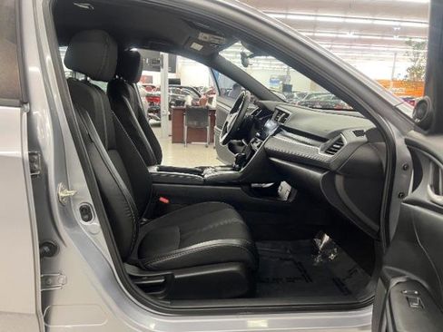Used 2019 Honda Civic Sport image 24