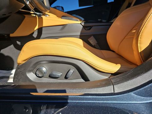 Used 2021 Chevrolet Corvette Stingray Preferred Cpe w/ Z51 Performance Package image 32