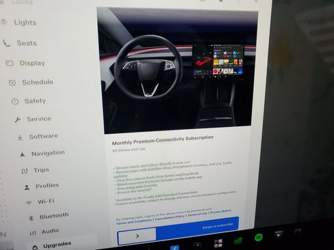 Used 2022 Tesla Model S AWD/4WD image 37