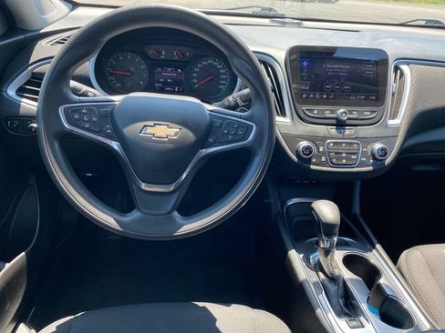 Certified 2023 Chevrolet Malibu LT FWD image 7