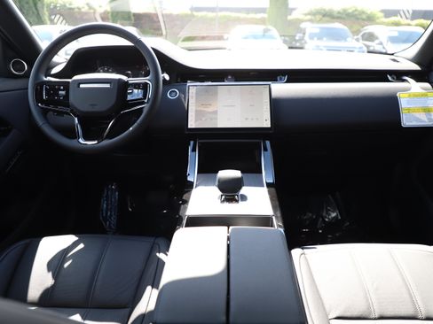 New 2026 Land Rover Range Rover Evoque S AWD/4WD image 14