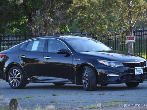 Used 2019 Kia Optima EX w/ EX Premium Package FWD image 4