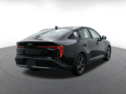 Used 2025 Kia K4 FWD image 7
