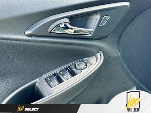 Used 2024 Chevrolet Malibu LT FWD image 18