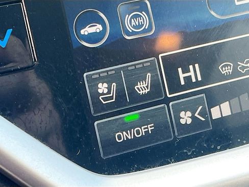 Used 2024 Subaru Ascent Touring AWD/4WD image 21