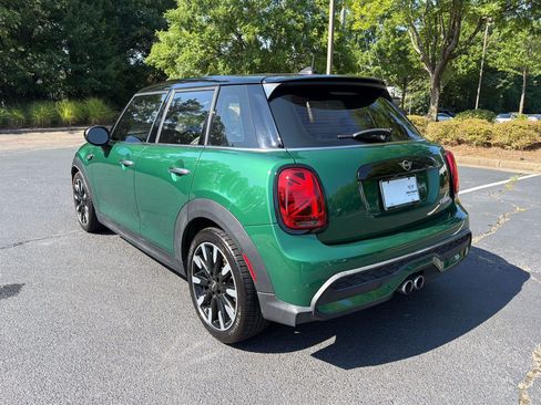 Used 2022 MINI Cooper S w/ Signature Upholstery Package FWD image 3