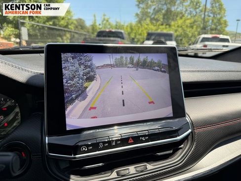 Used 2023 Jeep Compass Trailhawk image 28