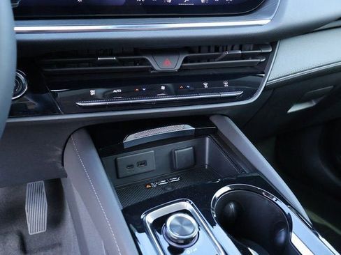 New 2026 Buick Envision Preferred AWD/4WD image 36