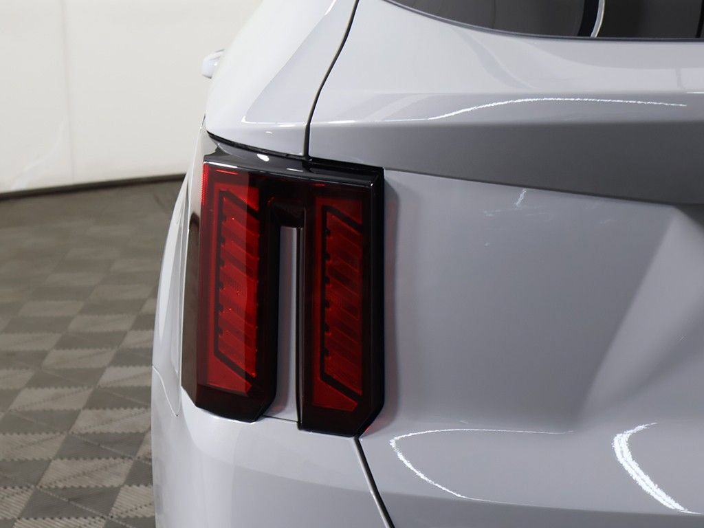Certified 2026 Kia Sorento S FWD image 15