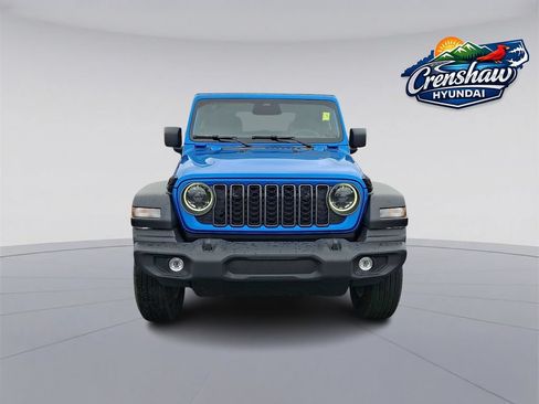 Used 2026 Jeep Wrangler Sport AWD/4WD image 2