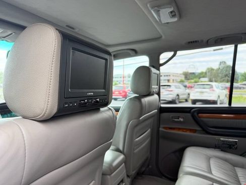 Used 2006 Lexus LX 470 4WD image 14