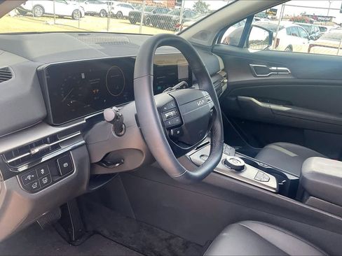 Certified 2026 Kia Sportage SX Prestige AWD/4WD image 2
