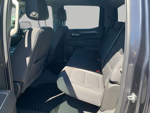 Used 2024 Chevrolet Silverado 1500 LT AWD/4WD image 25