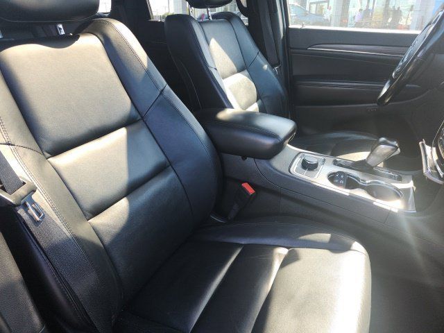 Used 2021 Jeep Grand Cherokee Limited AWD/4WD image 10