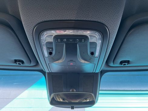 Used 2024 Mercedes-Benz Sprinter 2500 image 21