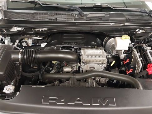 Used 2020 RAM 1500 Big Horn AWD/4WD image 30