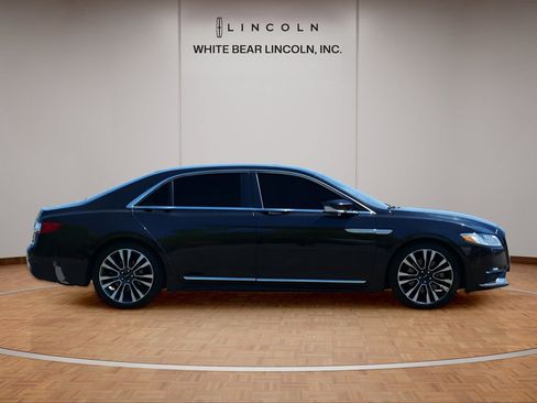 Used 2020 Lincoln Continental Reserve w/ Luxury Package FWD image 4