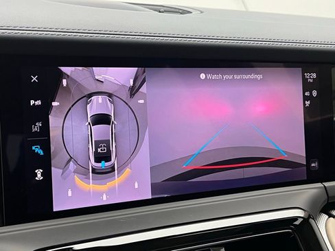 Used 2025 Porsche Panamera image 15