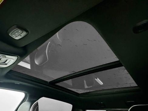 Used 2025 RAM 1500 Limited image 21