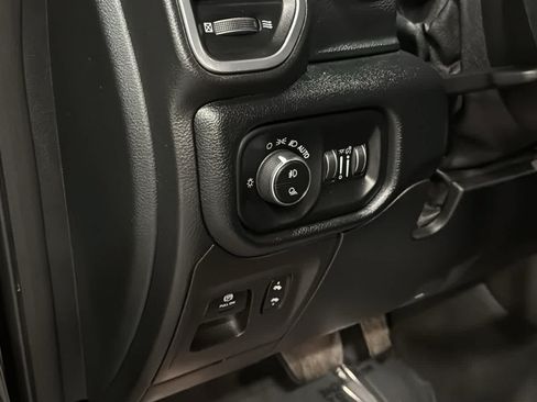Used 2021 RAM 1500 Laramie AWD/4WD image 22