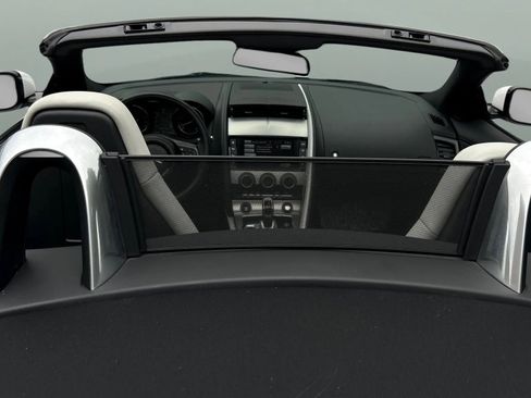 Used 2016 Jaguar F-TYPE Convertible image 13