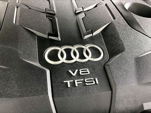Used 2021 Audi A8 L 4.0T w/ Executive Plus Package AWD/4WD image 32