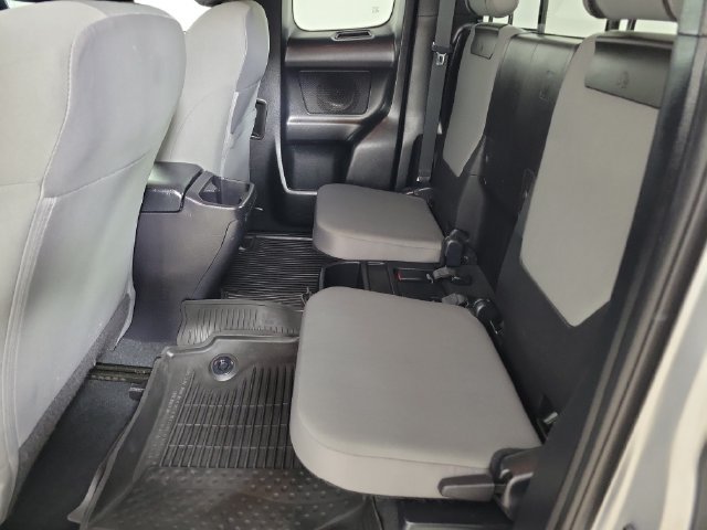 Used 2022 Toyota Tacoma SR w/ SR Convenience Package RWD image 12