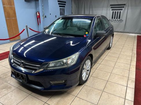 Used 2013 Honda Accord EX image 1