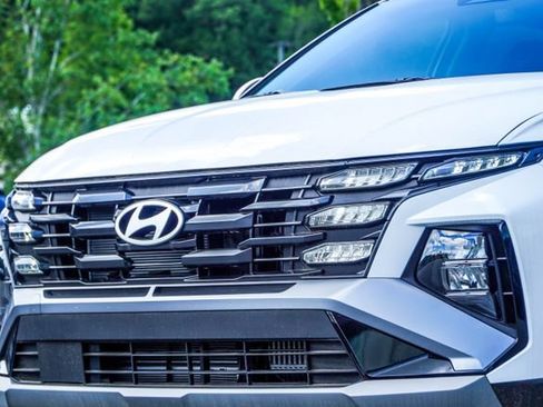 Certified 2025 Hyundai Tucson Blue AWD/4WD image 2