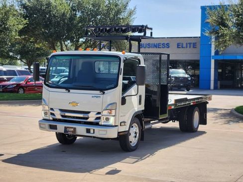 New 2024 Chevrolet Low Cab Forward RWD image 10