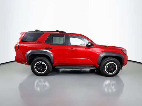 Used 2025 Toyota 4Runner TRD Off-Road Premium AWD/4WD image 9