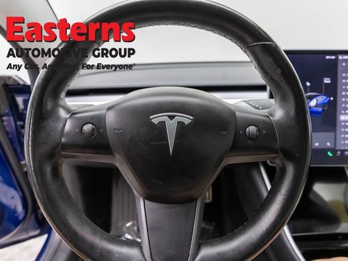 Used 2018 Tesla Model 3 Performance AWD/4WD image 9