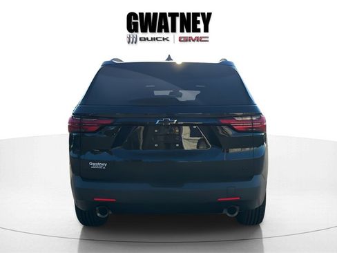 Used 2023 Chevrolet Traverse LT image 6