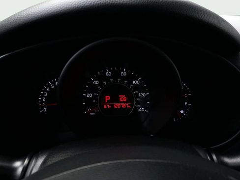 Used 2016 Kia Soul FWD image 26