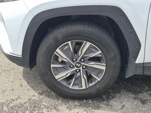 Used 2022 Hyundai Tucson Blue AWD/4WD image 16
