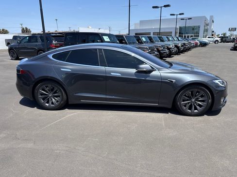 Used 2018 Tesla Model S AWD image 12