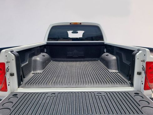 Used 2006 Dodge Dakota SLT w/ SLT Value Group RWD image 19