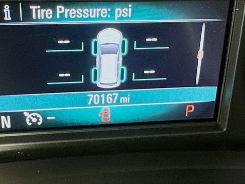 Used 2018 Buick Enclave Essence FWD image 12