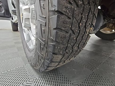 Used 2021 Chevrolet Silverado 2500 LT w/ Fleet Comfort Package image 36