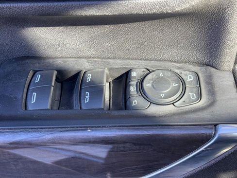 Used 2022 Chevrolet Silverado 2500 LTZ w/ LTZ Convenience Package image 23