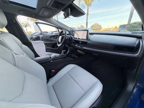 Used 2025 Toyota Prius Limited w/ Limited Premium Package image 22