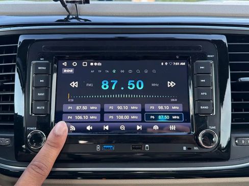 Used 2015 Volkswagen Beetle 1.8T image 18