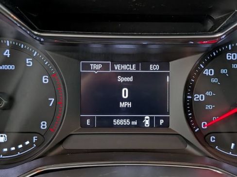 Used 2021 Chevrolet TrailBlazer LT FWD image 23
